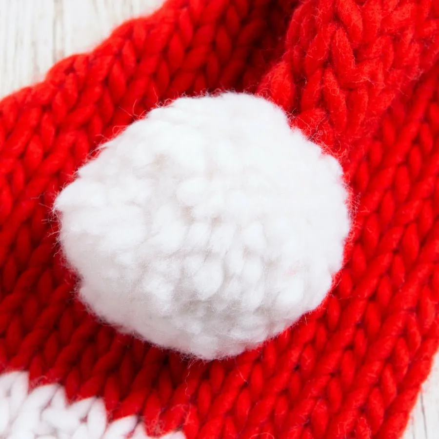 Adults Santa Hat Knitting Kit