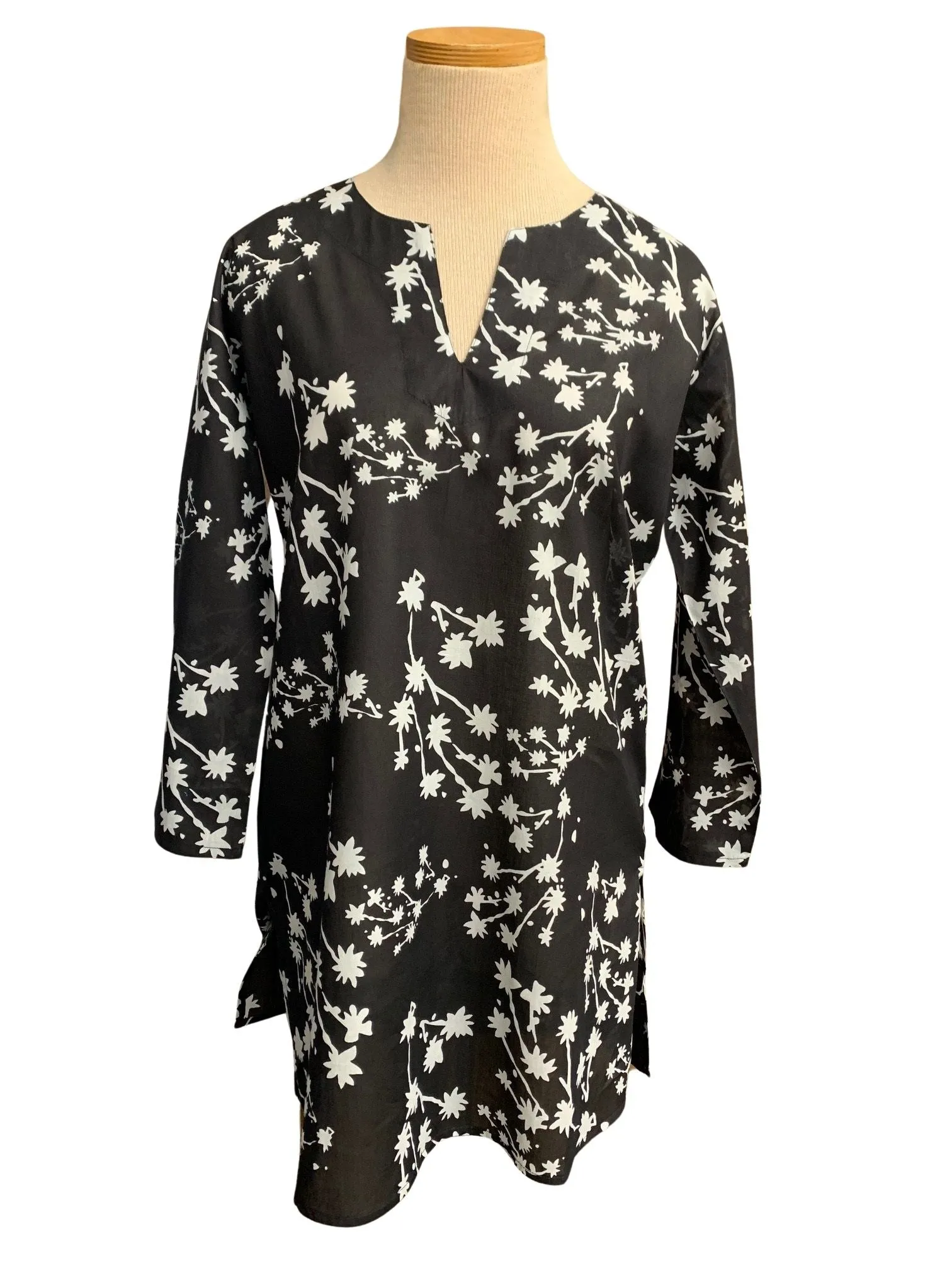 Black Petite Floral KikiSol Tunic