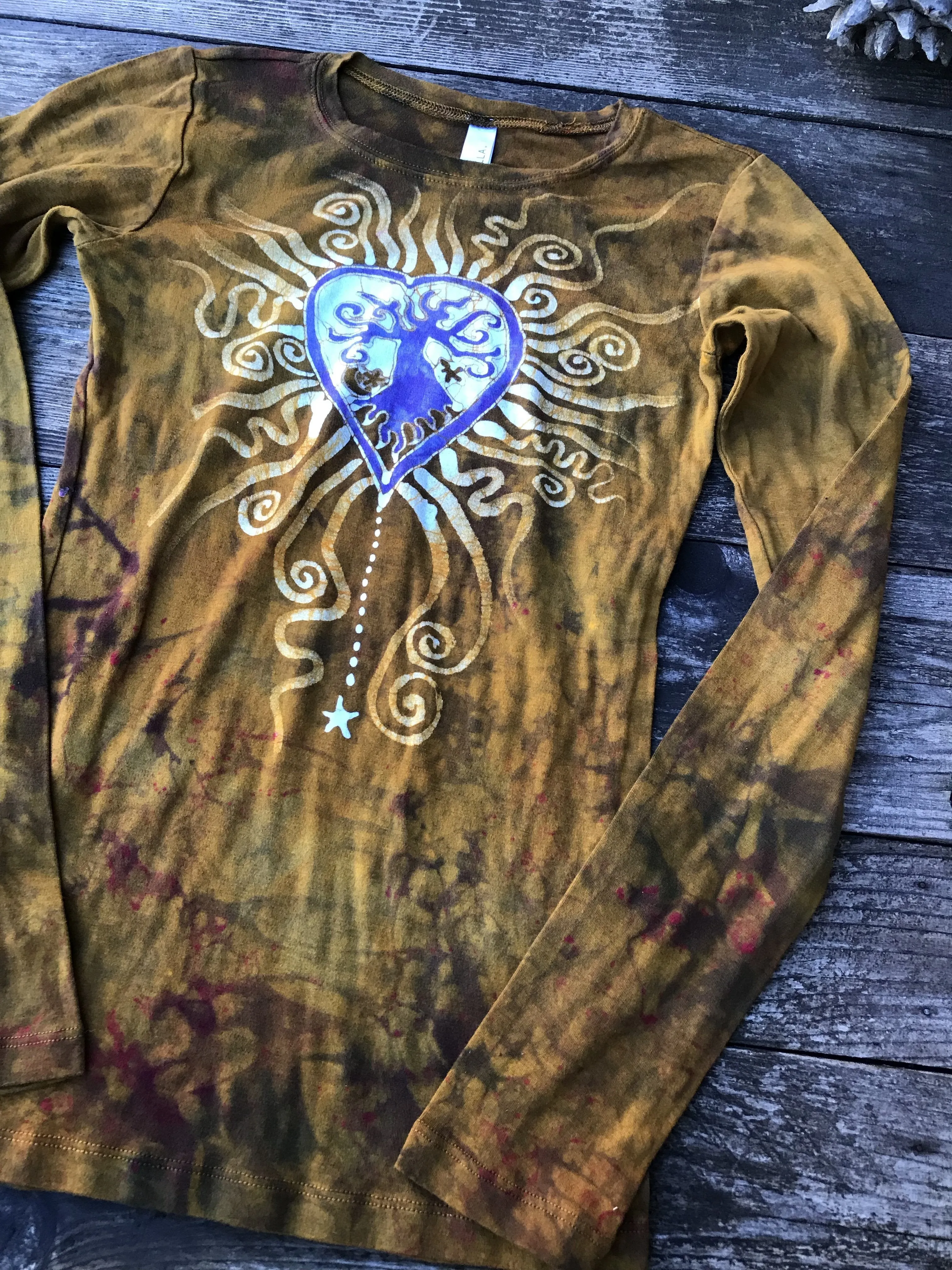 Brilliant Gold Tree Heart Long Sleeve Tee