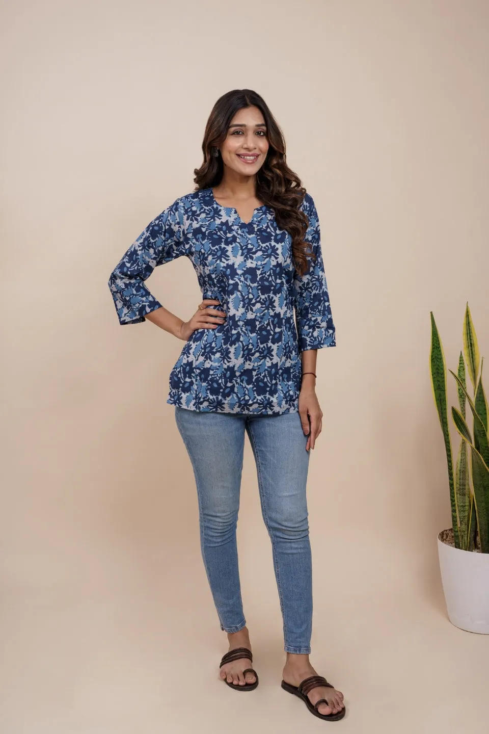 Ekisha's women blue multicolor beautiful designer floral printed cotton tunic top short kurti