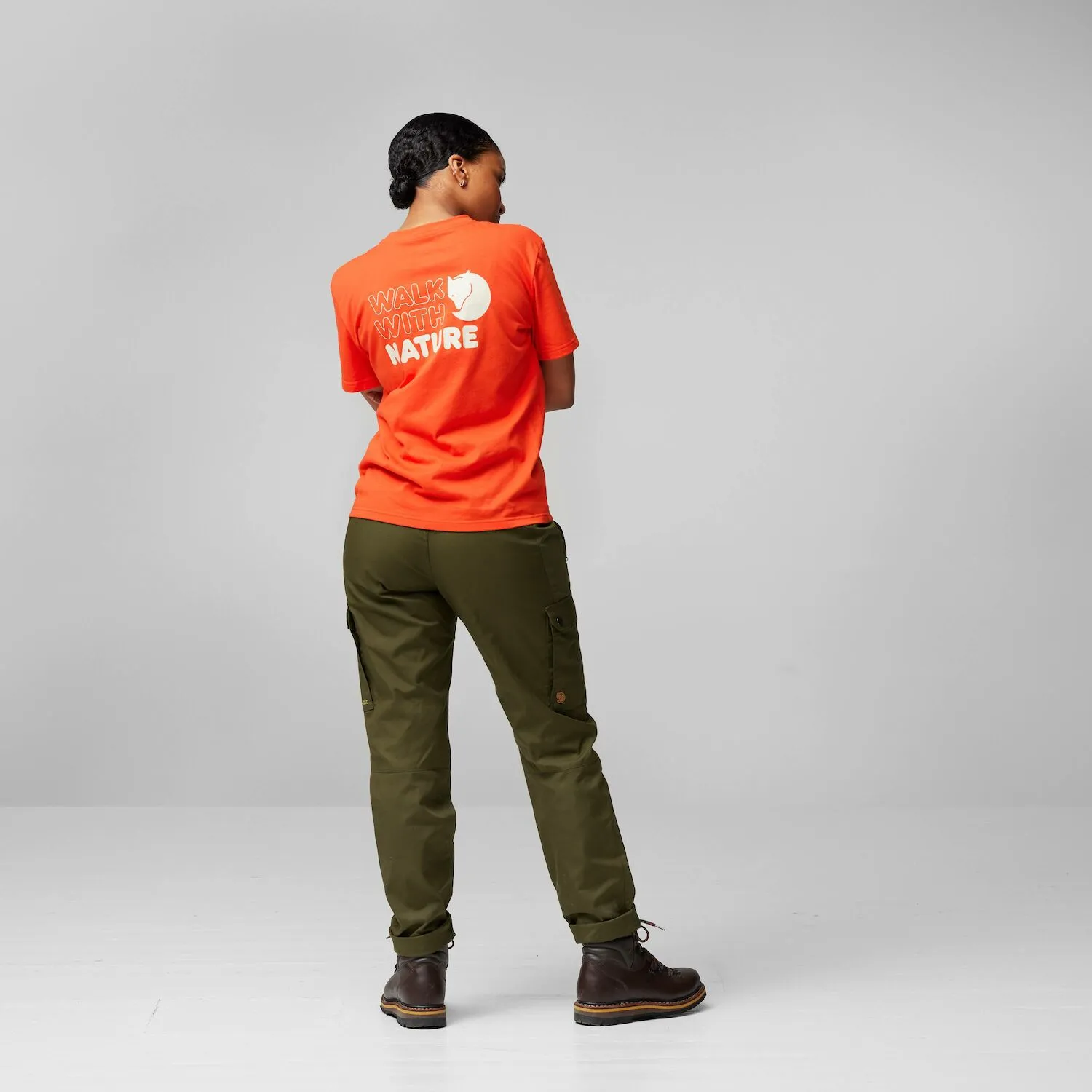 Fjällräven Women&#x27;s Walk With Nature T-Shirt Flame Orange | Buy Fjällräven Women&#x27;s Walk With Nature T-Shirt Flame Orange here | Outnorth