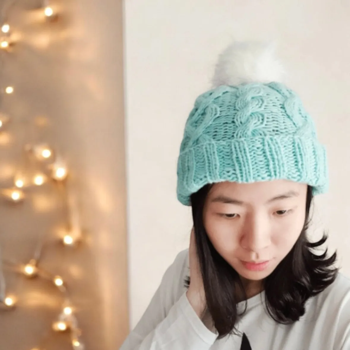 Handknit Cable knit beanie with White fur pom pom - Mint colour beanie - Fur Pom Pom Hat - Knit beanie - Winter Hat