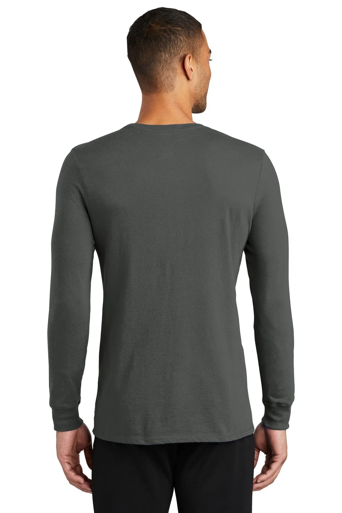 Nike Dri-FIT Cotton/Poly Long Sleeve Tee. NKBQ5230