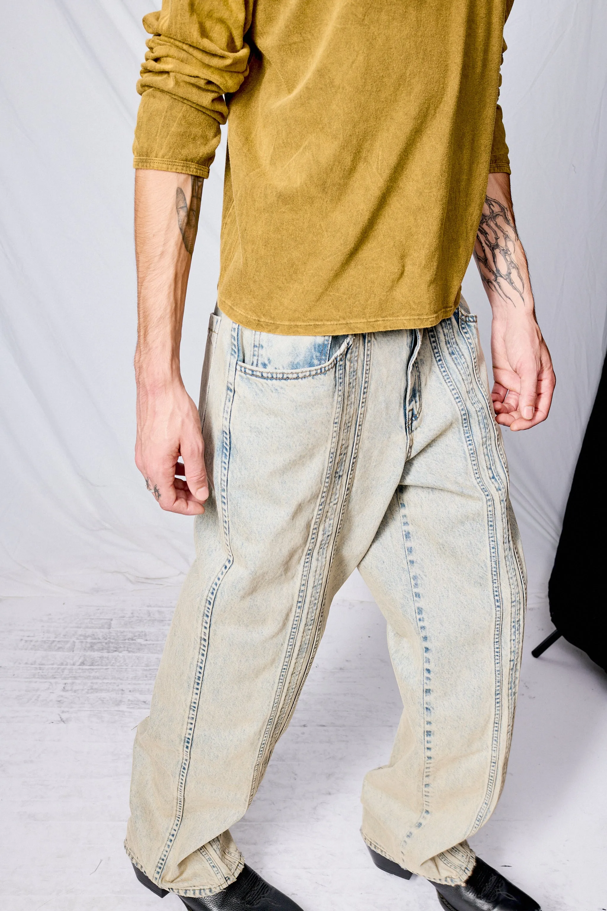 Sanded Sky Line Panel Denim Jeans