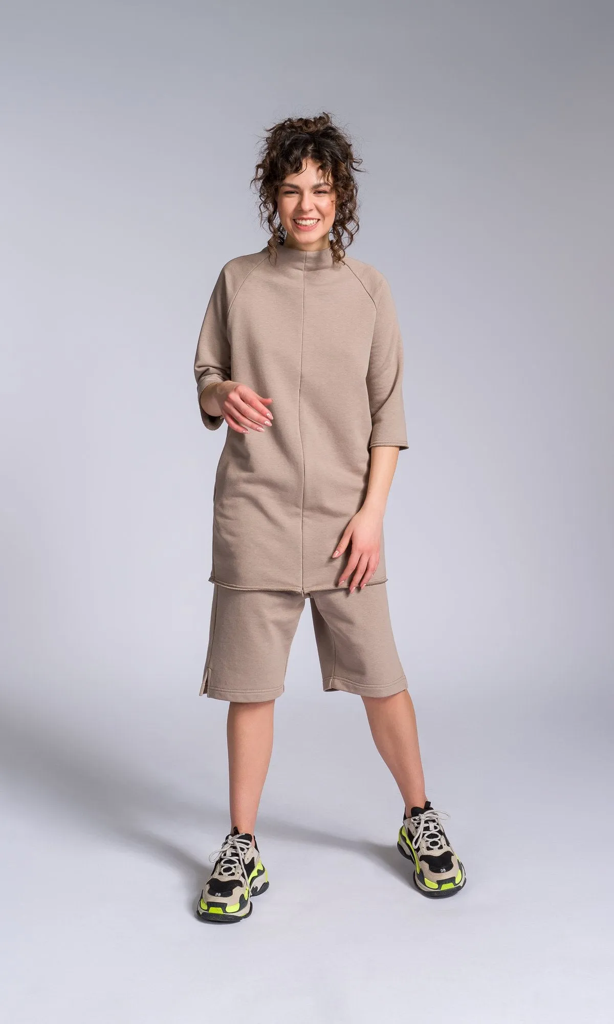 Straight Tunic Sweatshirt with Zipper Slits