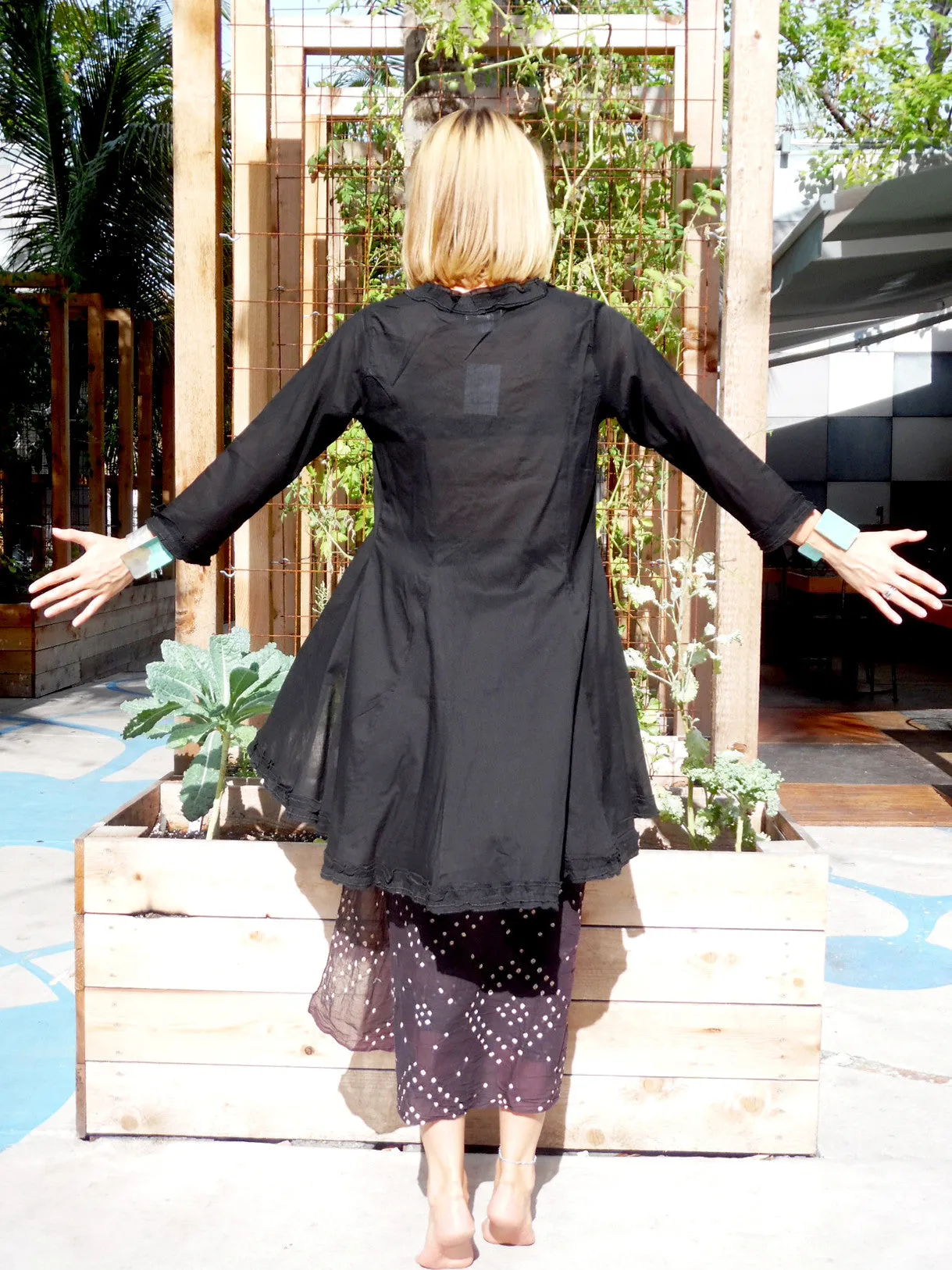 The Lala Beach Cover Up Black