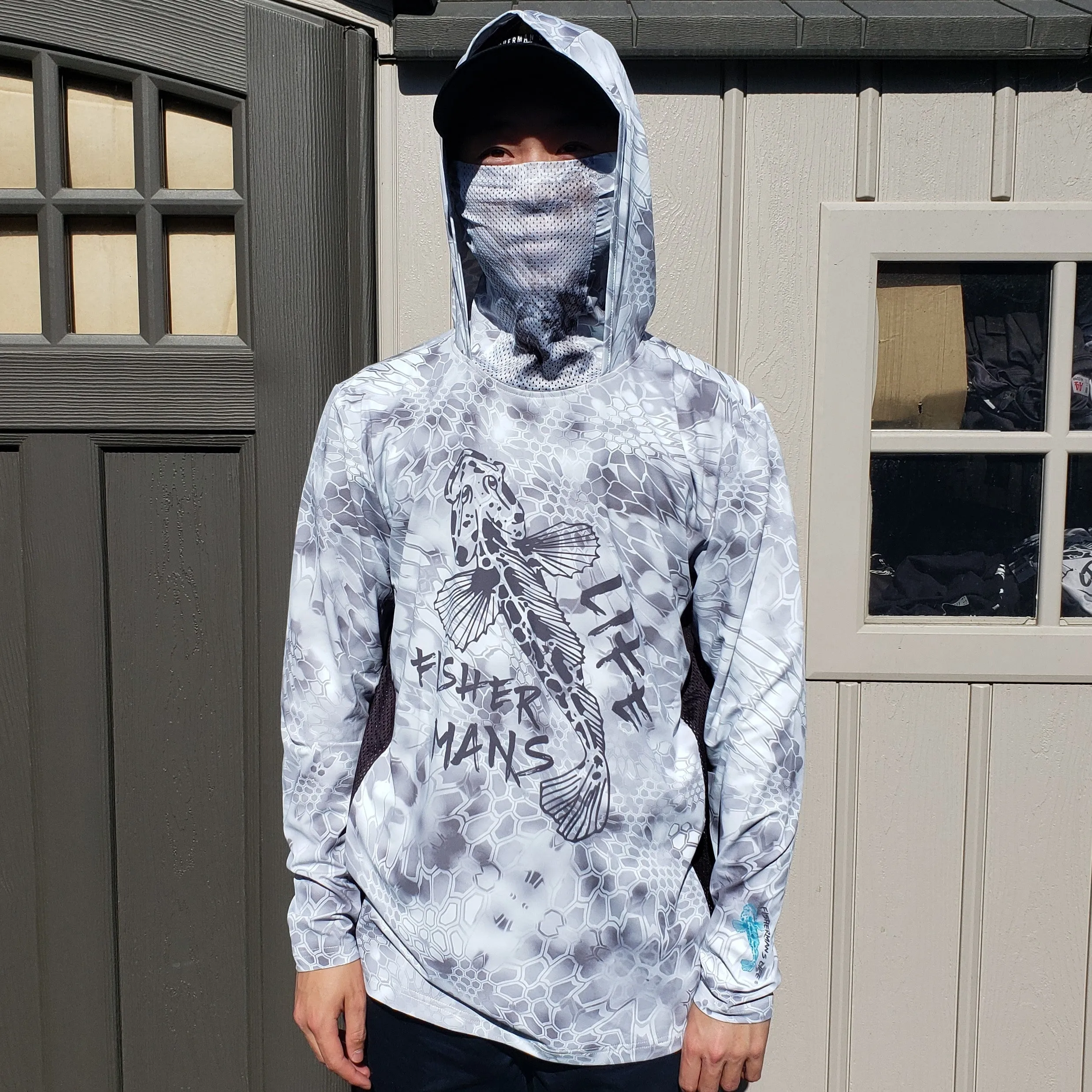 UPF 50  Long Sleeve Shirt with Hood and Facemask