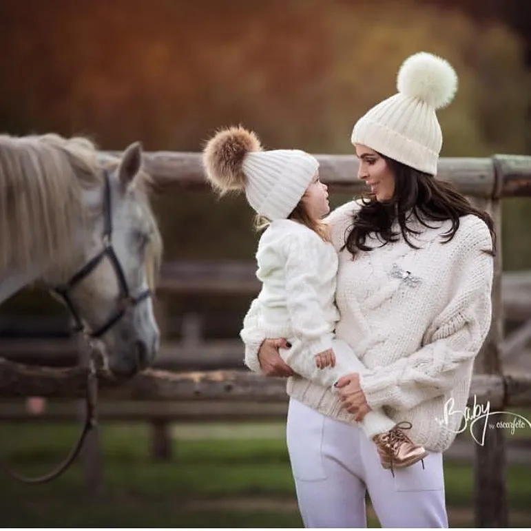 White Fur Pomkin Hat