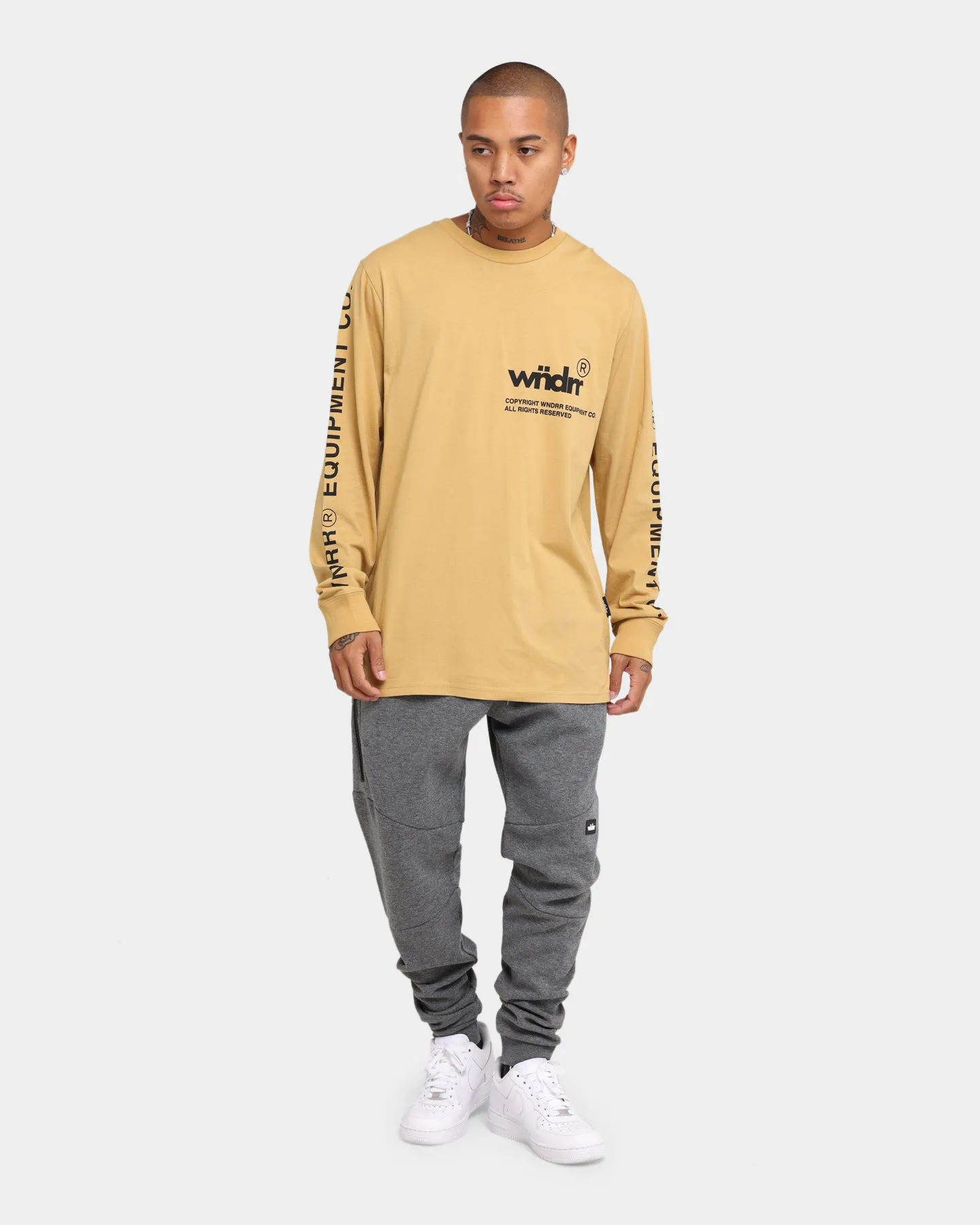 WNDRR In Line Long Sleeve T-Shirt Almond